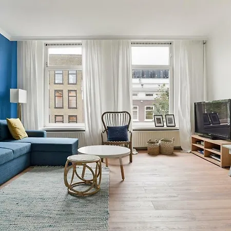 Best In Most Vibrant Street Apartment *